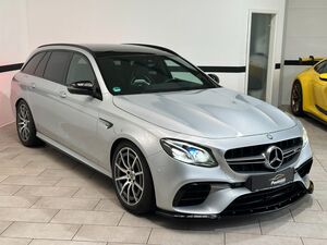 MERCEDES-BENZ E 63 AMG E 63 T AMG S 4MATIC+ Aut Navi*Leder*LED*Panorama