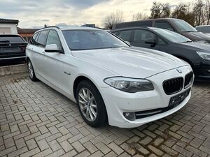 BMW 530 d xDrive Touring Navi*Leder*Xenon*SoftC*