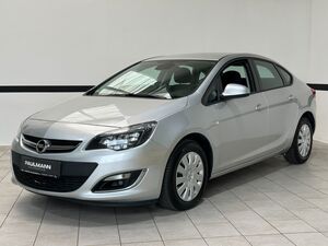 OPEL Astra 1.4 T Active Navi*PDC*Klimaaut.*Sitzheiz.