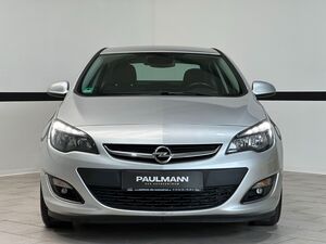 OPEL Astra 1.4 T Active Navi*PDC*Klimaaut.*Sitzheiz.