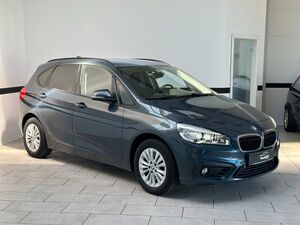 BMW 218 Active Tourer 218i Active Tourer Aut. Advantage Navi*LED*