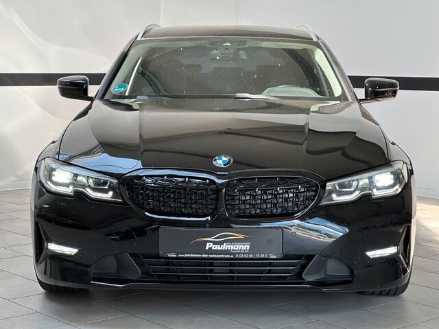 BMW 330 i Touring Advantage Aut. Navi*LED*19"Zoll*