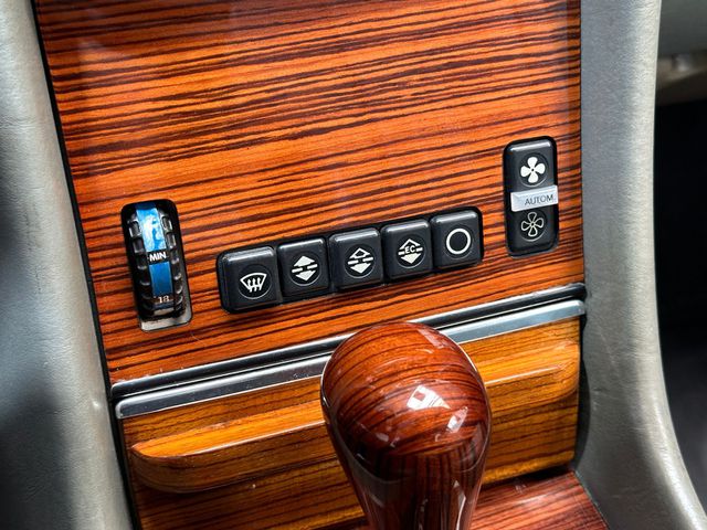 MERCEDES-BENZ SL 380 (107) Oldtimer Leder*Hardtop*