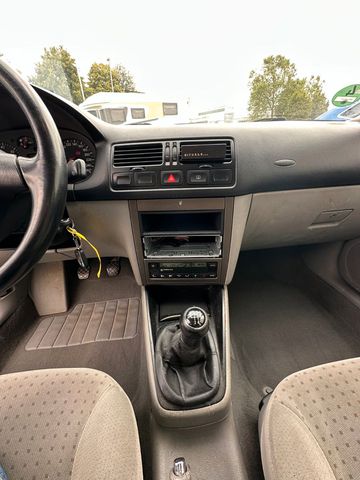 VW Bora 1,6 Comfortline