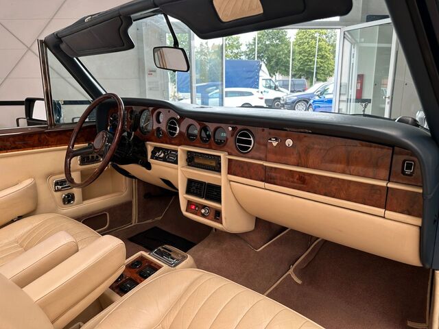 ROLLS ROYCE Corniche II Cabrio