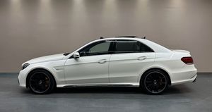 MERCEDES-BENZ E 63 AMG E63 S AMG 4M *CARBON-PAKET*KERAMIK*B&amp;O*PANO*