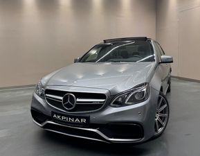 MERCEDES-BENZ E 63 AMG E63 AMG S 4M *PANORAMA*V-MAX*DISTRONIC*360°*