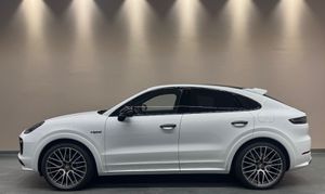 PORSCHE Cayenne Coupe E-Hybrid*SPORTSITZE*PLATINUM EDIT*