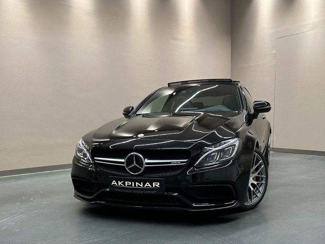 MERCEDES-BENZ C 63 AMG C63 S AMG Coupe *NIGHT*PERF.SITZ*KERAMIK*PANO*HU