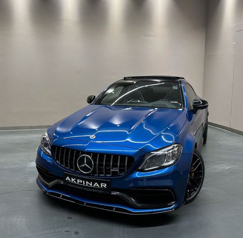 MERCEDES-BENZ C 63 AMG C63 S AMG Coupe *CARBON*NIGHT*PANO*PERF.SITZ*