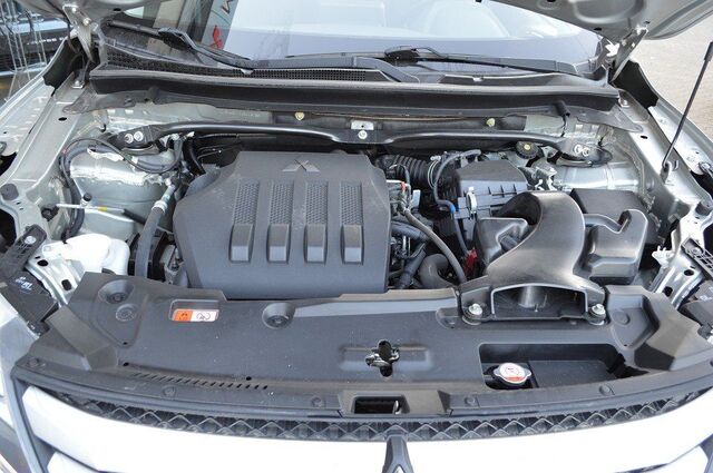 MITSUBISHI Eclipse Cross DIAMANT 1,5 2WD MT Ansicht 16 für Fahrzeugdetailseite