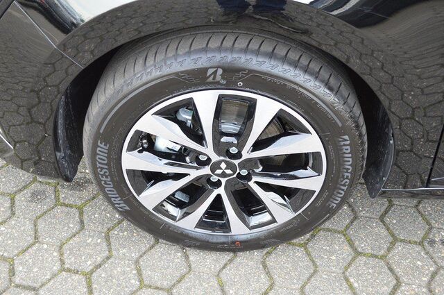 MITSUBISHI Colt Hybrid Plus 1,6 AT Ansicht 4 für Fahrzeugdetailseite