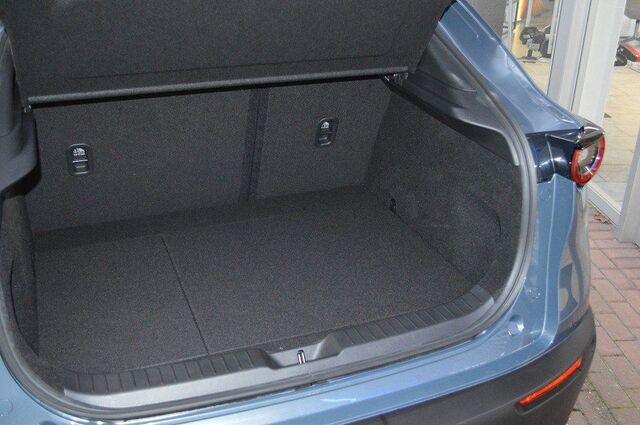 MAZDA CX-30 2.5L e-SKYACTIV G 140ps X-30 HOMURA 2.5L e Ansicht 6 für Fahrzeugdetailseite
