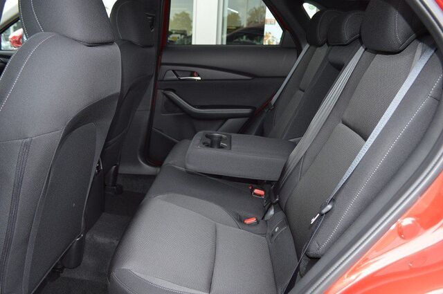 MAZDA CX-30 2.5L e-SKYACTIV G 140ps Ansicht 11 für Fahrzeugdetailseite