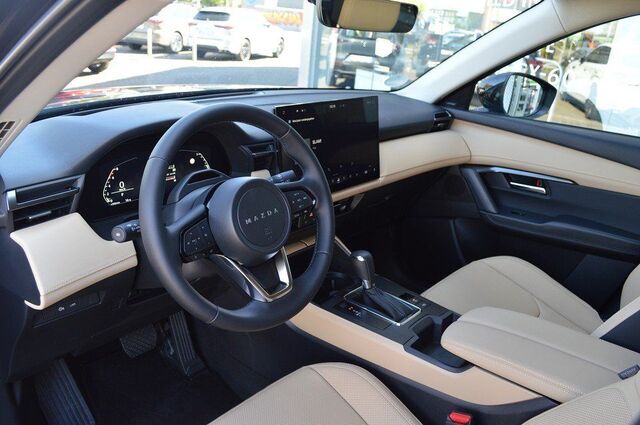 MAZDA CX-5 2.5L e-SKYACTIV G 141ps  2.5L e-SKYACTI Ansicht 8 für Fahrzeugdetailseite