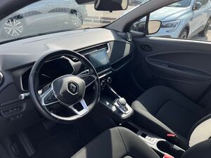 RENAULT ZOE Life mit Winterpaket, nur 15tkm!!