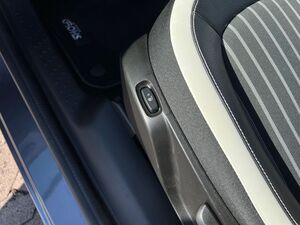 RENAULT Twingo Intens