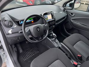 RENAULT ZOE Intens mit Navi und Keyless
