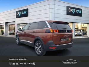 PEUGEOT 5008 Allure Pack 130 7 Sitze