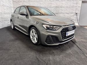 AUDI A1 Sportback 35 TFSI S line/LED/NAVI/