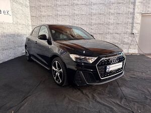 AUDI A1 Sportback 1.5 TFSI S line/DSG