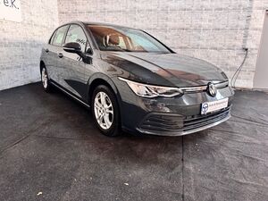 VW Golf VIII Lim. 2.0 TDI Life/LED/AMBIENTE/CARPLAY