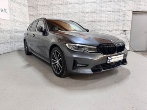 BMW 320 3 Touring d xDrive/LED/CAM/PANO/HEADUP