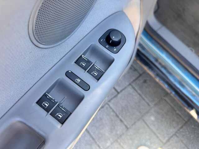 VW Golf Plus 1.6 Comfortline/TÜV 07.2027