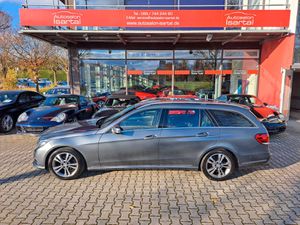 MERCEDES-BENZ E 220 T BlueTec - 2. Hd. - scheckheft