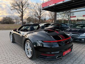 PORSCHE 911 Carrera 4 Cabriolet - 1. Hand - 20tkm