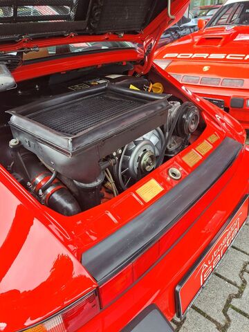 PORSCHE 930 911-  turbo Coupe -5-Gg., Motor 10tkm