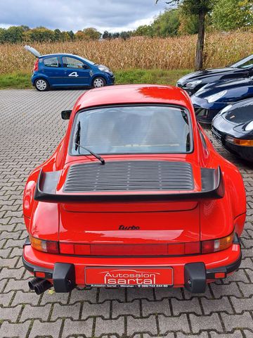 PORSCHE 930 911-  turbo Coupe -5-Gg., Motor 10tkm