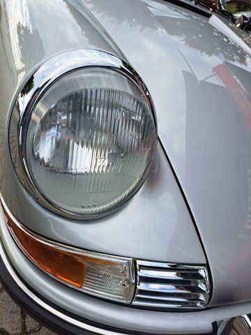 PORSCHE 911 TE Ölklappe-dt. Spitzenrestauration -Zust. 1