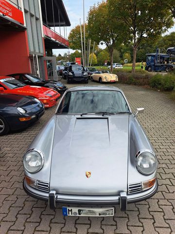 PORSCHE 911 TE Ölklappe-dt. Spitzenrestauration -Zust. 1