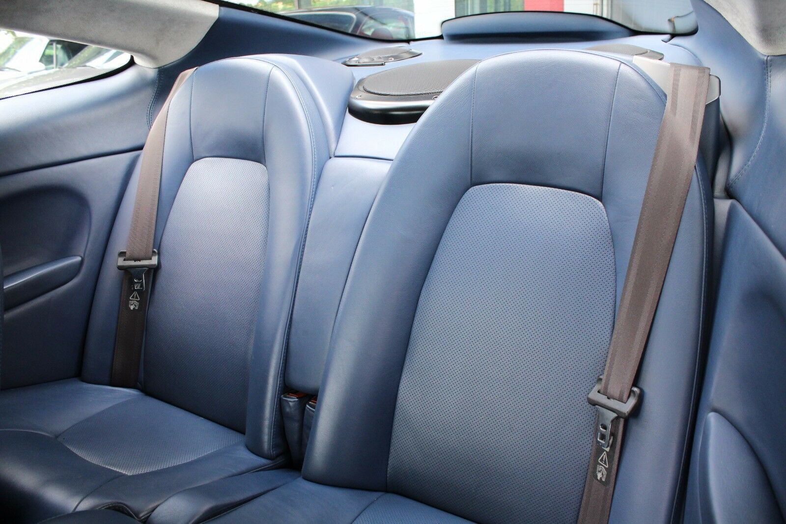 ASTON MARTIN Vanquish V12 2+2 - dt. Fzg. - gr. KD neu