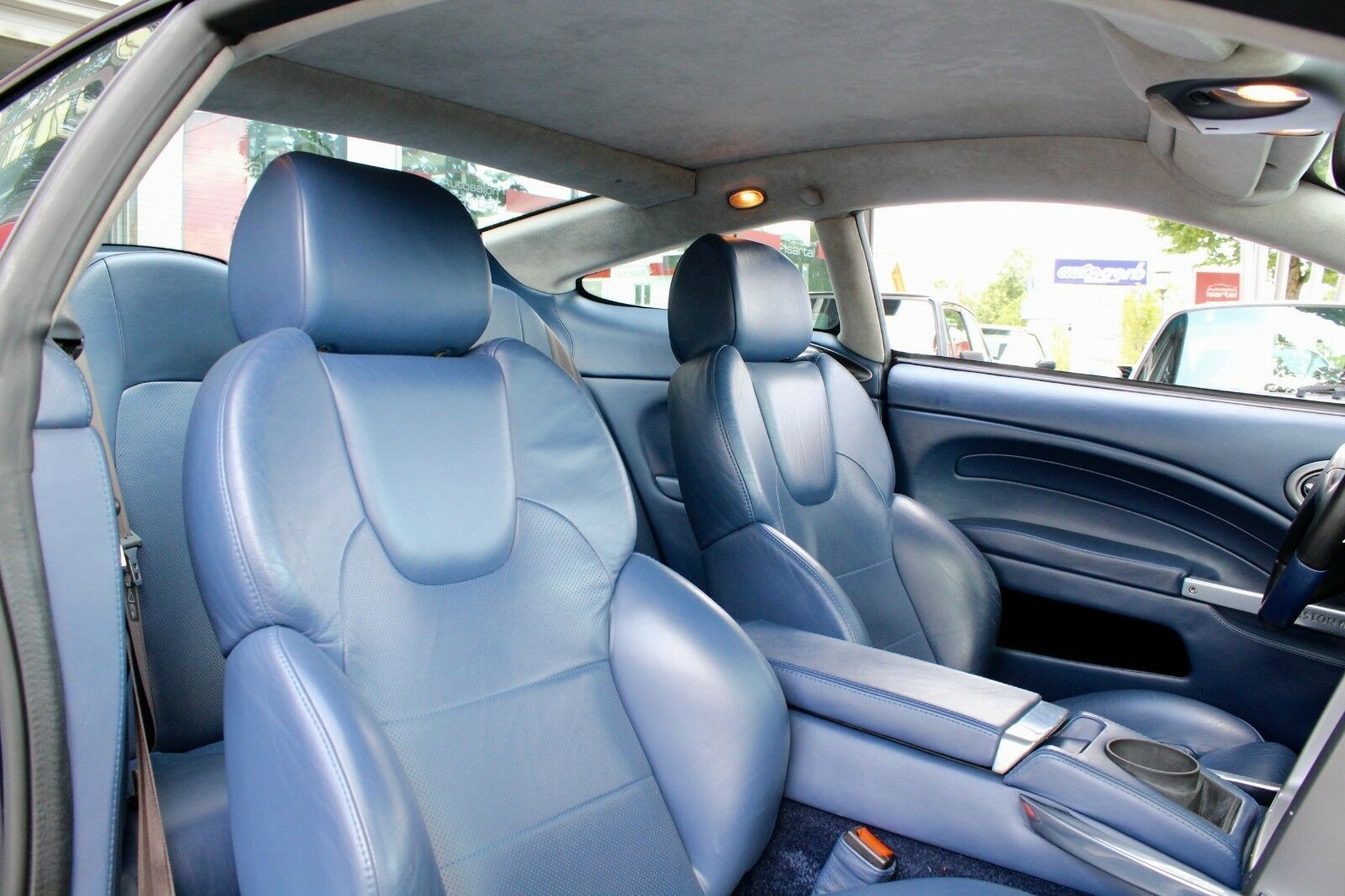 ASTON MARTIN Vanquish V12 2+2 - dt. Fzg. - gr. KD neu