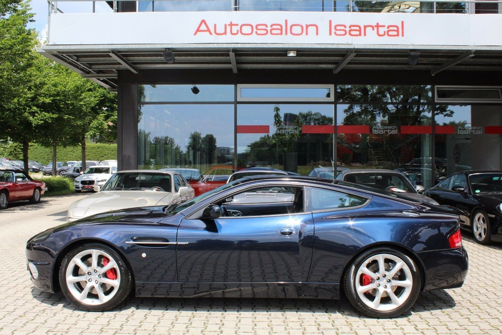 ASTON MARTIN Vanquish V12 2+2 - dt. Fzg. - gr. KD neu