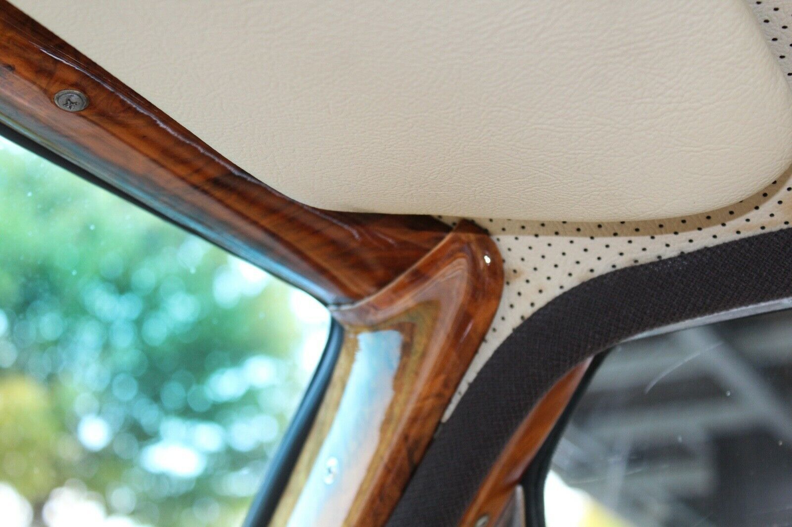 MERCEDES-BENZ 300 SEL 6.3 -H-Kennz.- top Technik - Klima -SSD