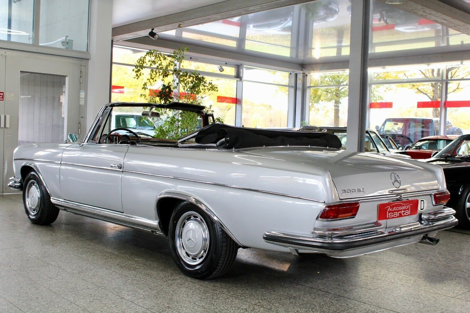 MERCEDES-BENZ 300 SE Cabrio - ex. CH -H-Kz.- matching nr. !