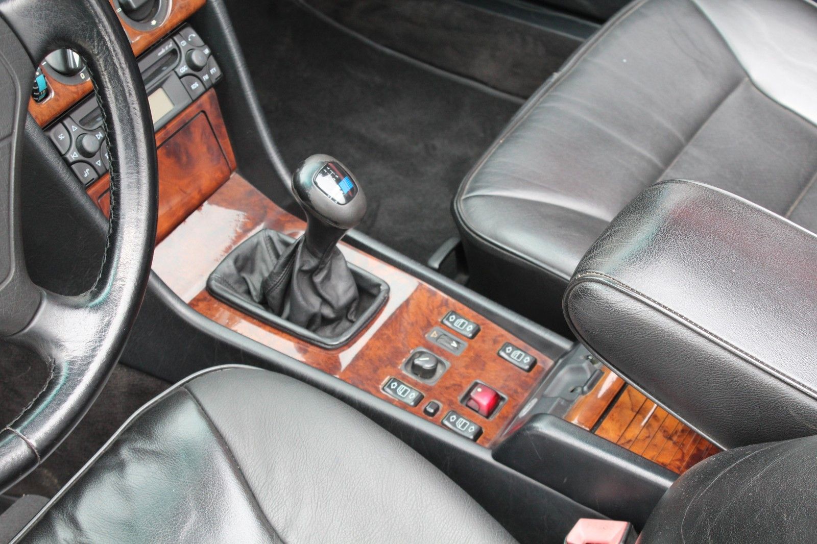 MERCEDES-BENZ CE 300 24V Cabriolet -5 Gang - Klima - Sportline