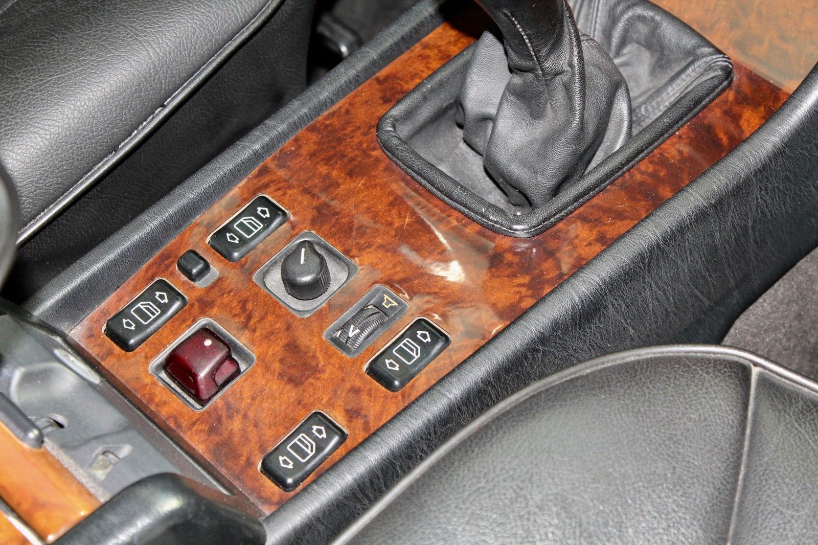 MERCEDES-BENZ CE 300 24V Cabriolet -5 Gang - Klima - Sportline