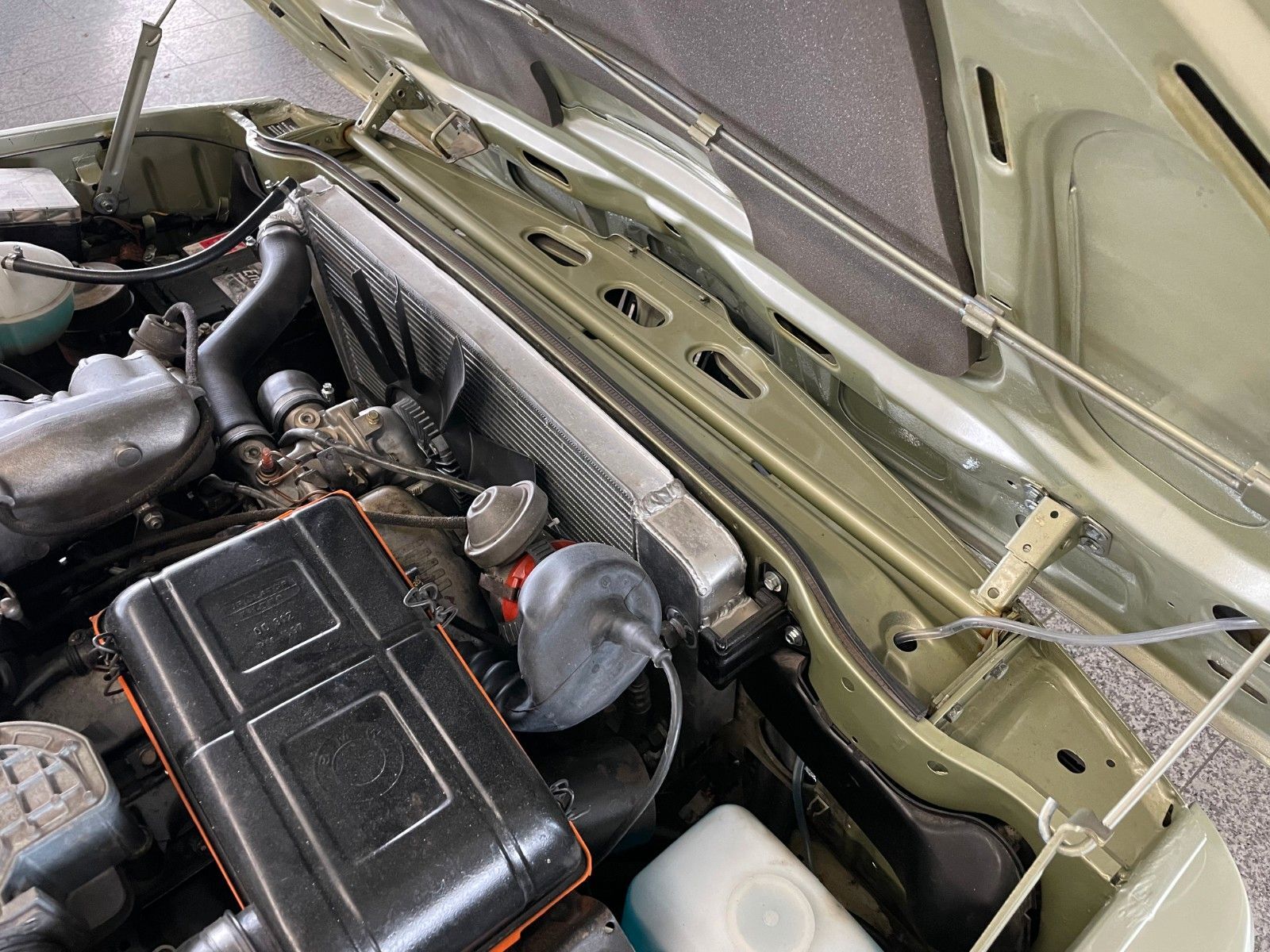 BMW 528 i Aut. -KLIMA- Toptechnik, rostfrei- H-Kz.