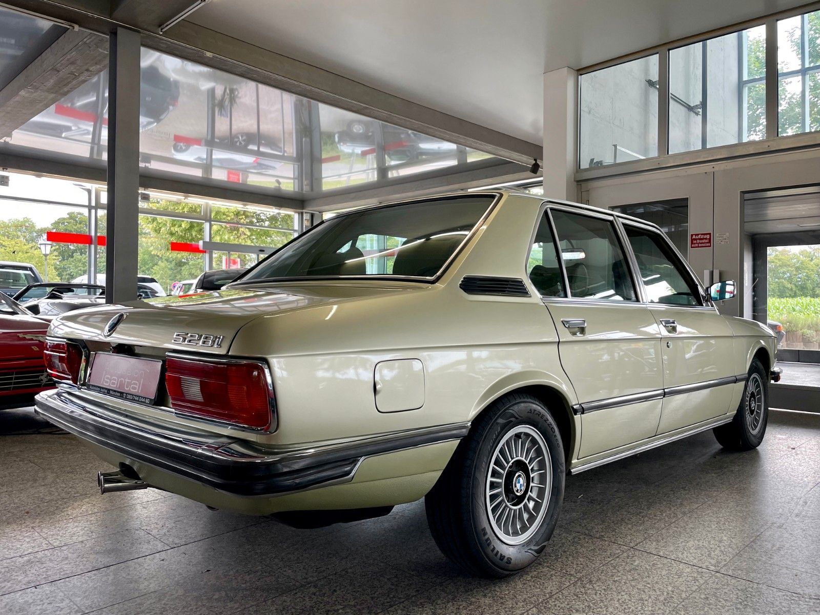 BMW 528 i Aut. -KLIMA- Toptechnik, rostfrei- H-Kz.