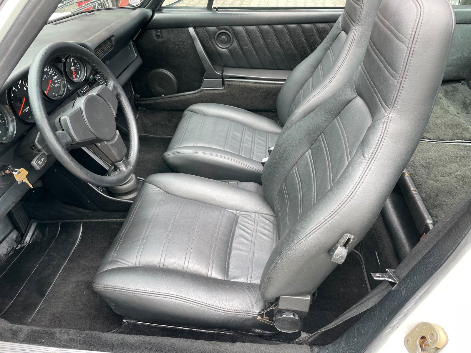 PORSCHE 911 3.0 Carrera Targa -dt.Fzg.,scheckheft, H-Kz.