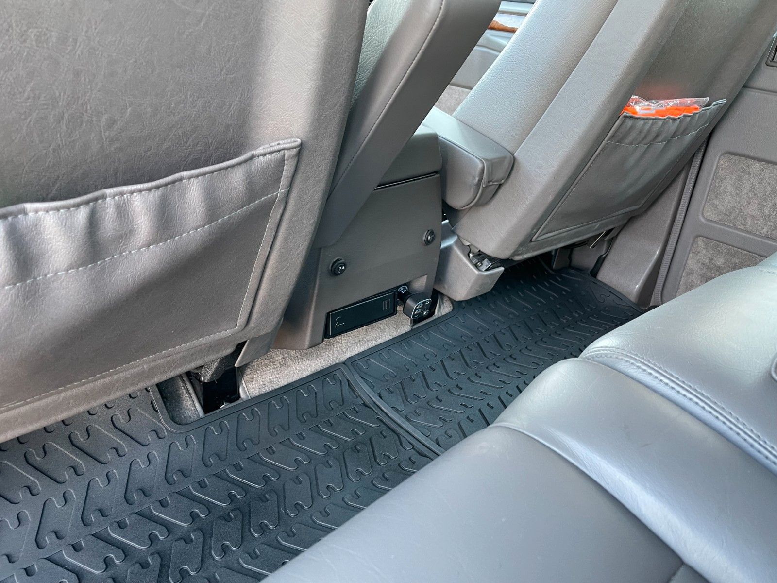 LAND ROVER Range Rover Classic 3.9 -CH-Import- H-Kennz.-