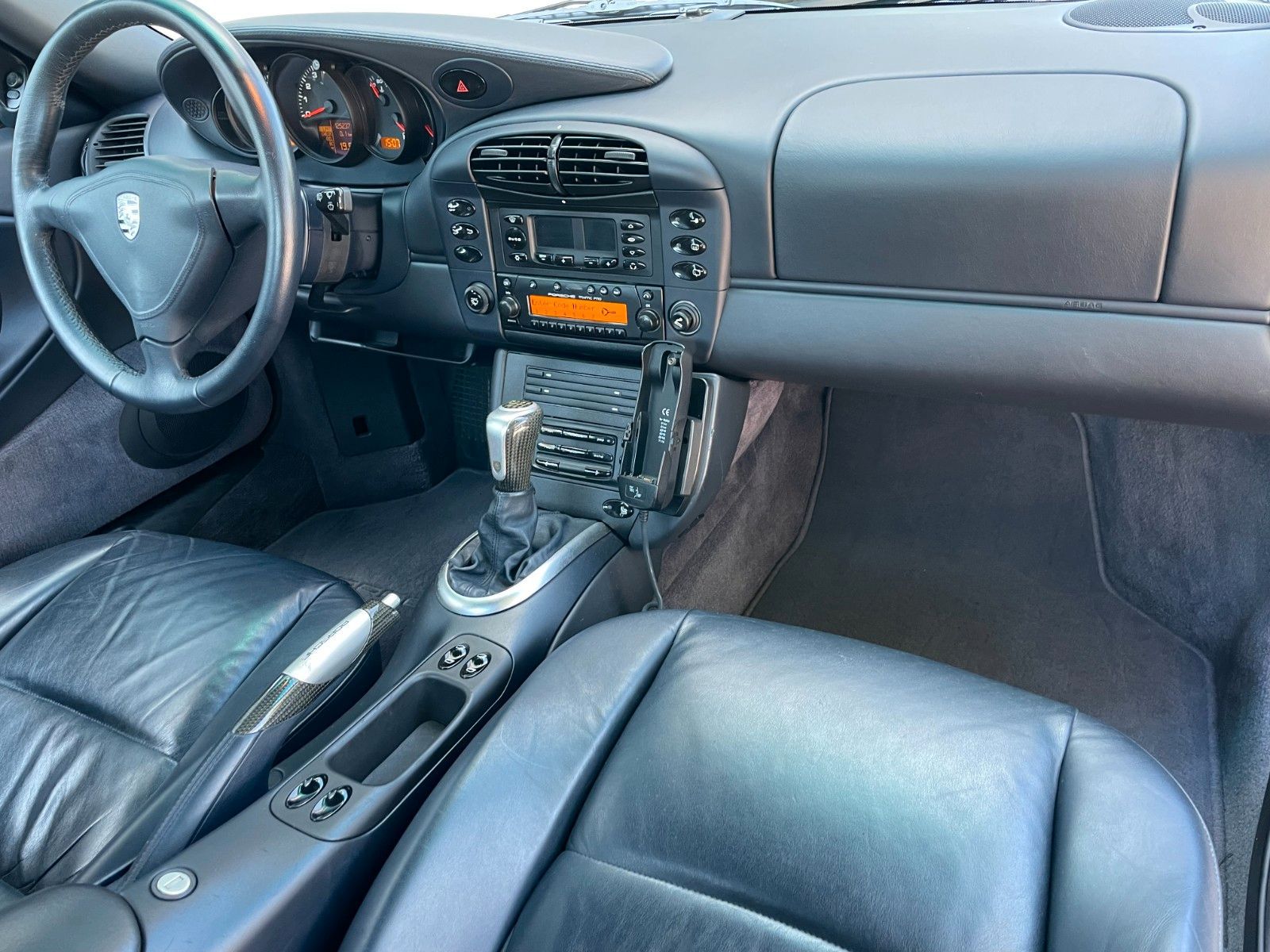 PORSCHE 996 Turbo Coupe - 6 Gang -gr. KD neu !