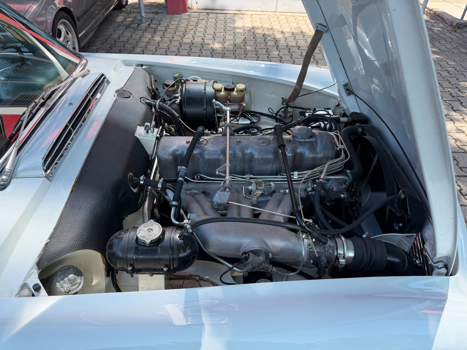 MERCEDES-BENZ SL 280 Pagode, H-KZ, Motor revidiert