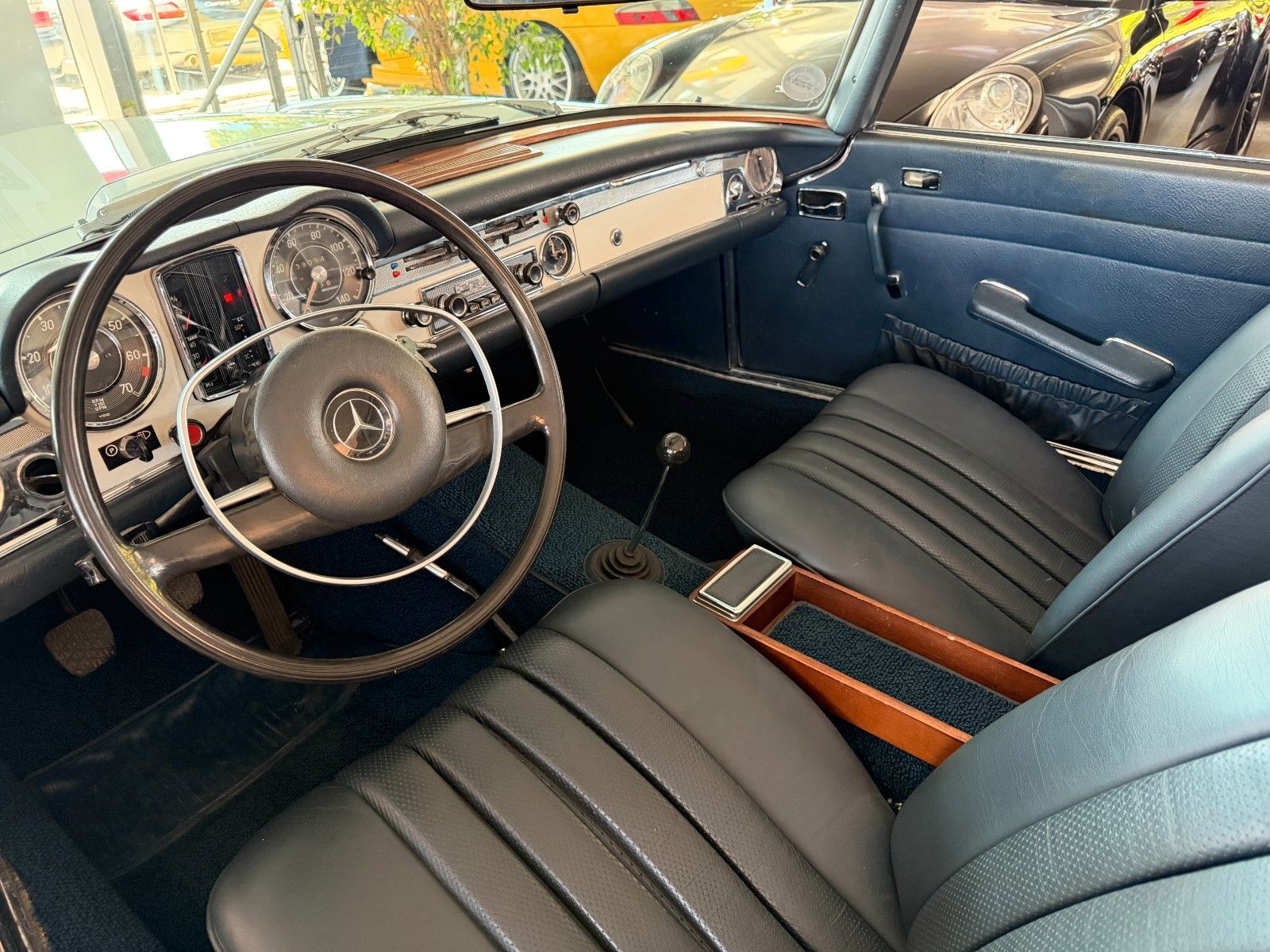 MERCEDES-BENZ SL 280 Pagode, H-KZ, Motor revidiert