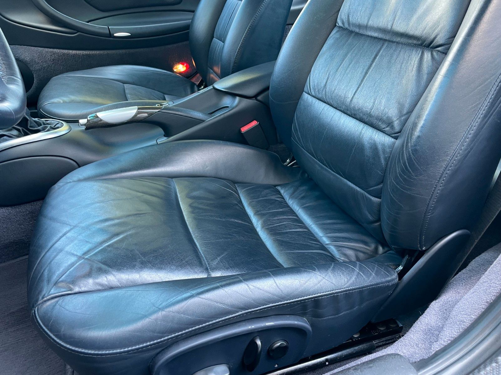 PORSCHE 911 996 Turbo Coupe - 6 Gang -gr. KD neu !