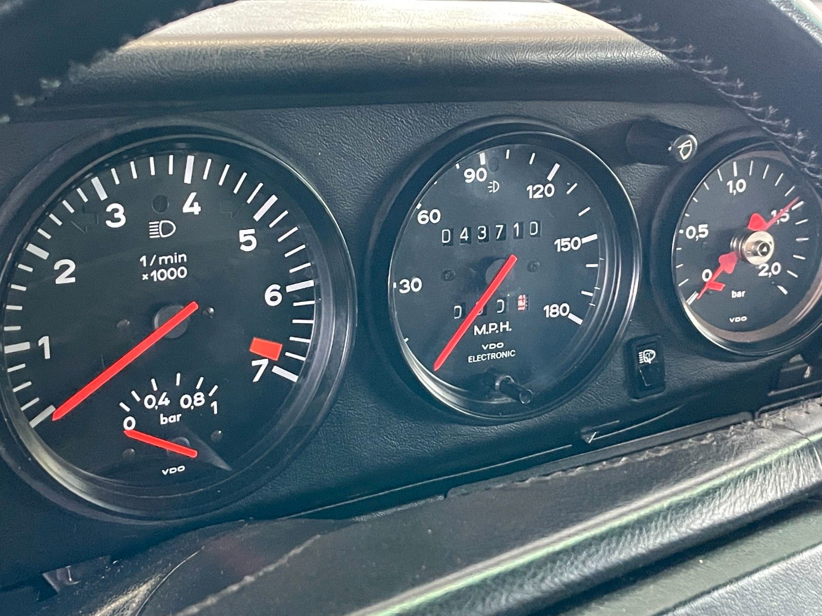 PORSCHE 930 turbo - dt. Fzg- 69tkm - gr. KD neu !